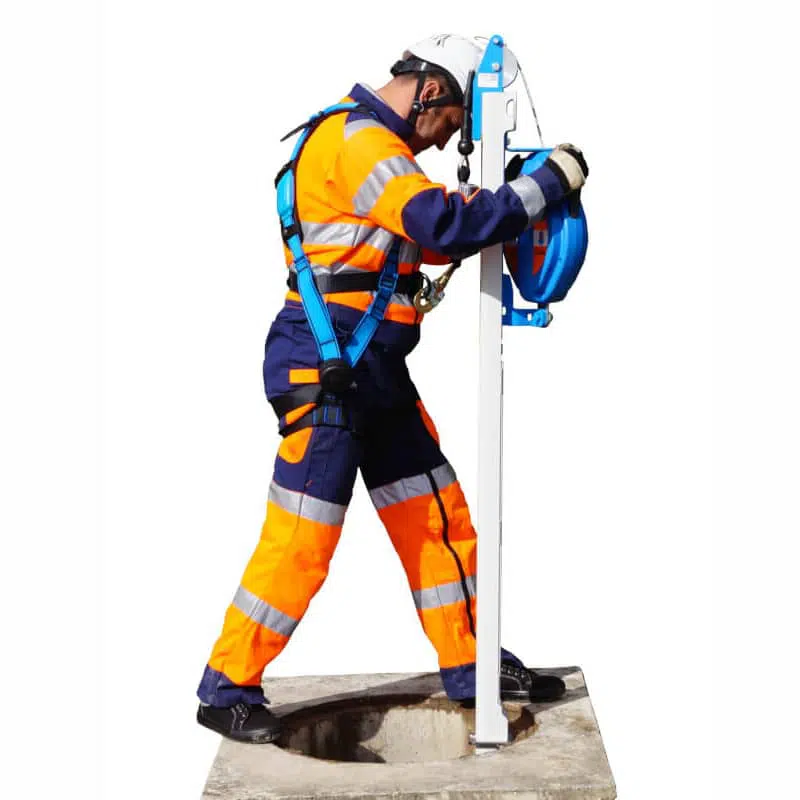Poste rescate vertical poste rescate tracrod tractel para rescate vertical 02 en orión seguridad